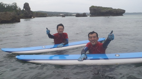 沖縄　サーフィン　シーナサーフ